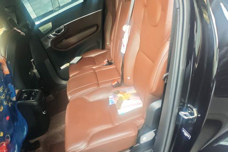 Used Volvo XC90 2020 Facelifted T6 Zhiya Luxury 7-Seater
