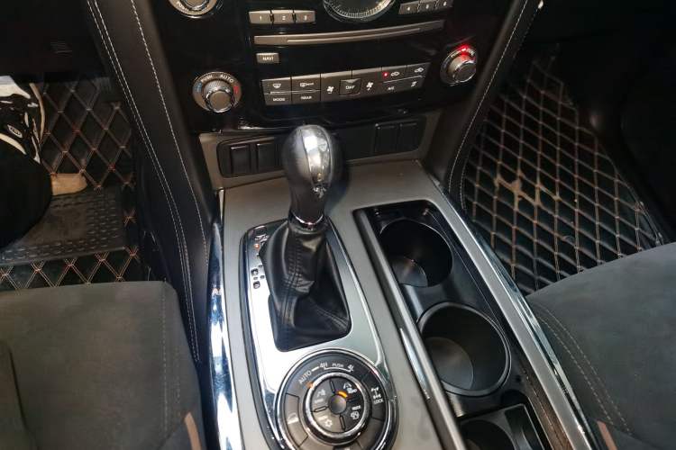 Used Nissan Patrol 2019 Y62 4.0L SE-T1 Middle East