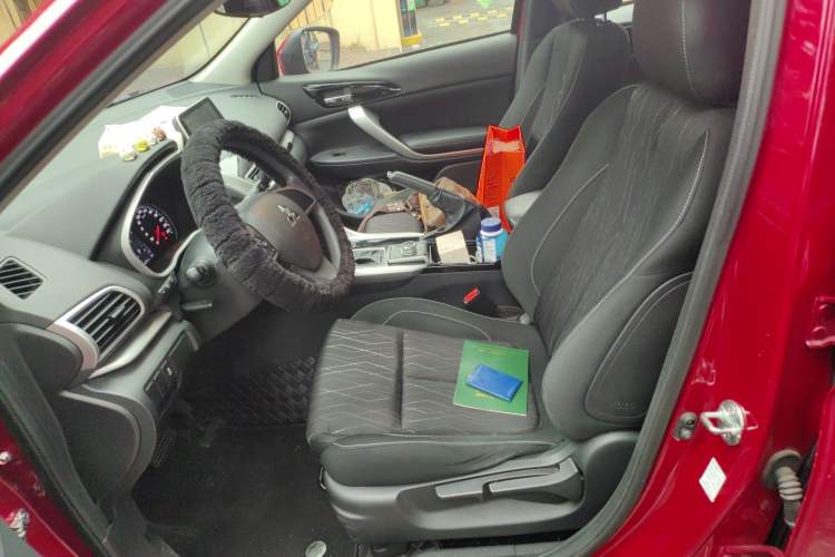 Used Mitsubishi Eclipse Cross 2019 1.5T CVT Two-Wheel Drive Fearless Edition China VI Standard Left Front Seat