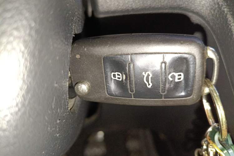 Used Skoda Rapid Spaceback 2014 1.6L Manual Enjoyment Edition