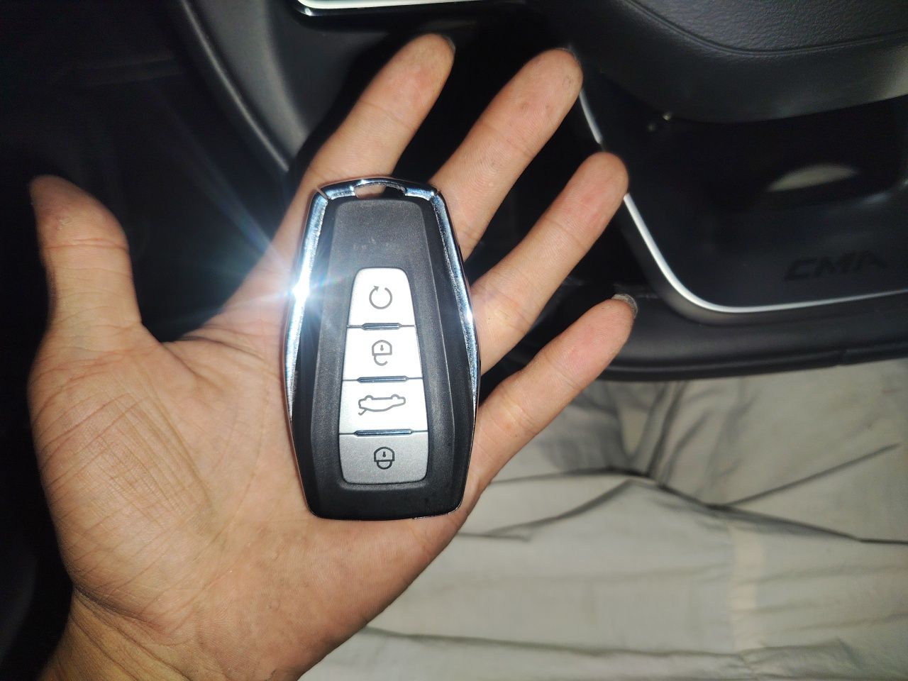 Geely Auto Monjaro L 2024 2.0TD DCT EVO Two-Wheel Drive Long-Range Version — снимка 20