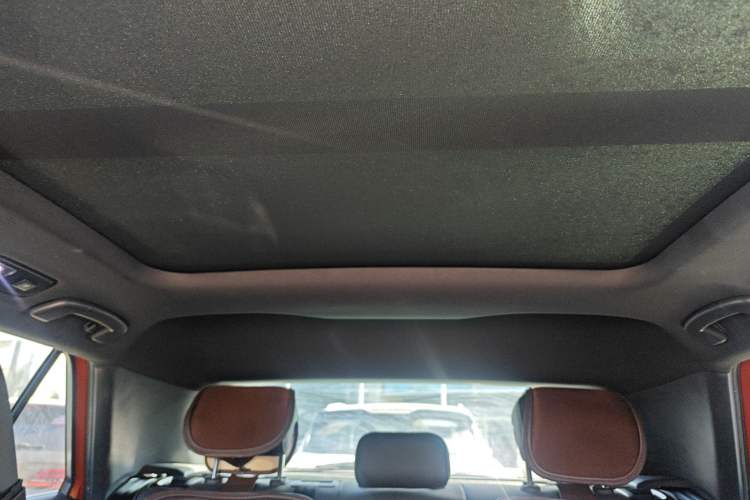 Used Volkswagen T-ROC 2020 280TSI DSG Two-Wheel-Drive Luxury Version