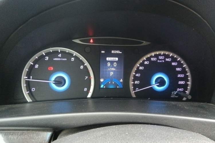 Used CHANGAN Raeton 2013 1.8T Automatic Elite Model China IV Standard
