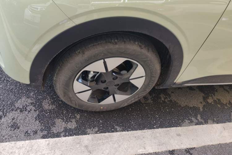 Used Geely Galaxy Geome 2025 UP 410km Exploration Edition