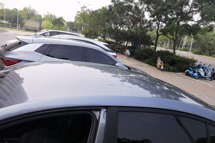 Used Roewe i5 2023 1.5L Manual Comfort Edition
