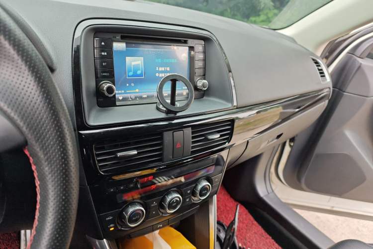 Used Mazda CX-5 2014 2.0L Automatic Two-Wheel Drive Urban Version Audio And AC Panel