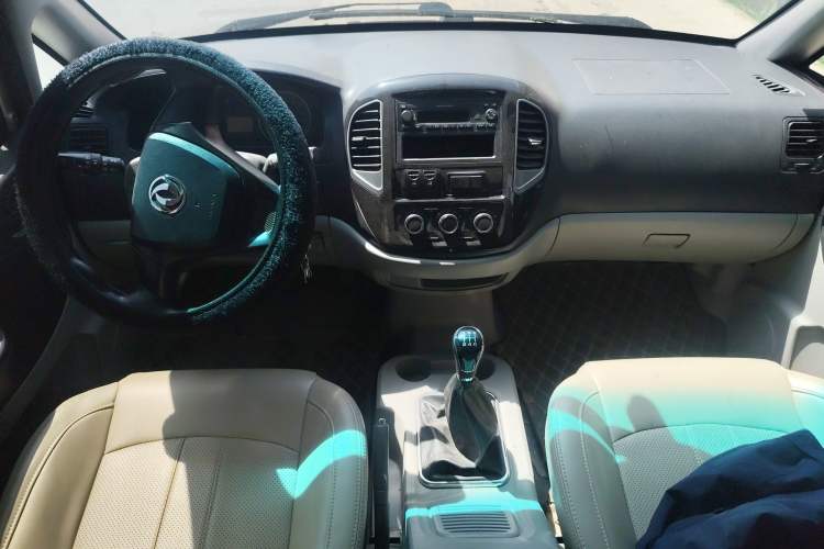 Used FORTHING Lingzhi 2018 M3L 1.6L 7-Seater Comfort Model
