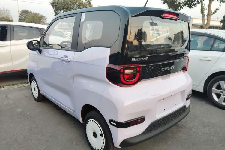 Used Chery QQ Ice Cream 2025 155km Sundae Edition Rear Left 45 Deg