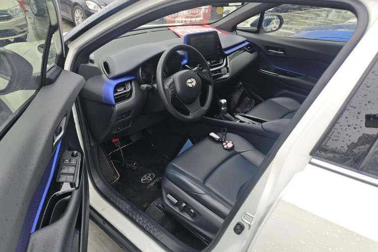 Used Toyota C-HR 2020 2.0L Leading Edition Left Front Seat