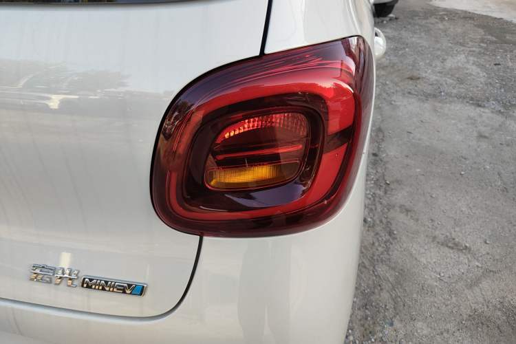 Used Wuling Hongguang MINIEV 2025 Four-Door Version Advanced Edition