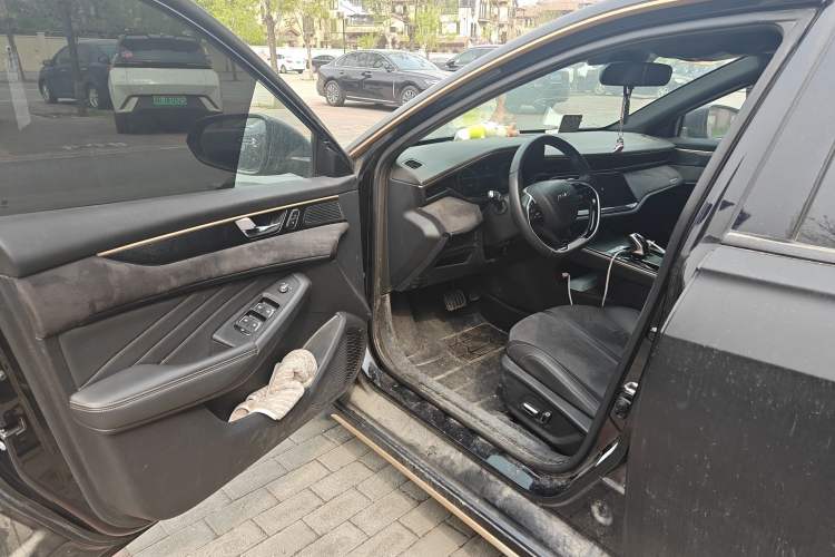 Used Dongfeng Aeolus Yixuan MAX 2021 1.5T Nightbreak Dawn Edition Driver Seat