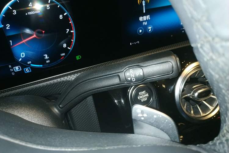 Used Mercedes-Benz A-Class 2020 Restyled A 200 L Sport Sedan Fashion Version Gear Lever