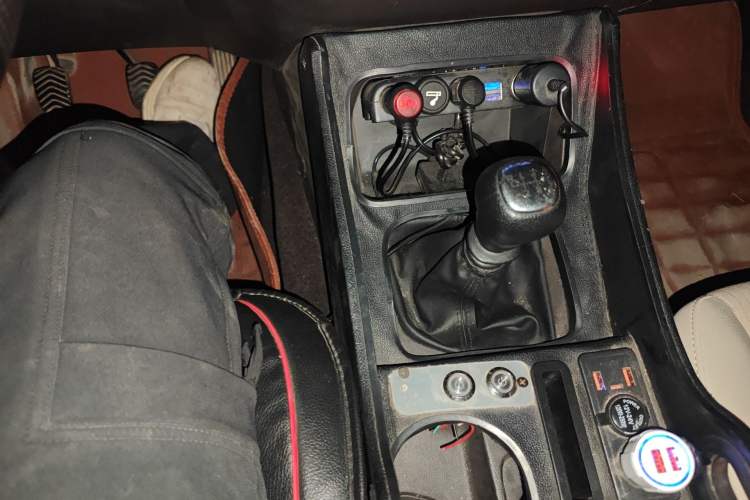 Used Wuling Hongguang V 2022 1.5L Enjoy Edition Hydraulic Power Steering LAR
