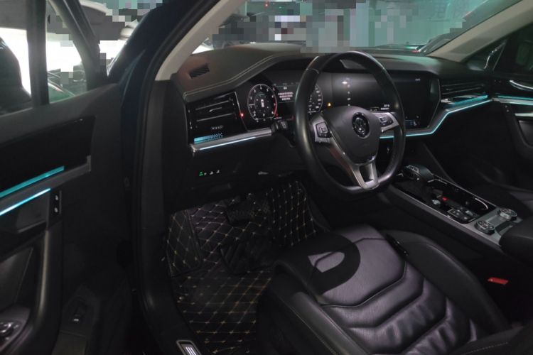 Used Volkswagen Touareg 2019 2.0TSI Ruiyi Edition China VI Standard Driver Seat