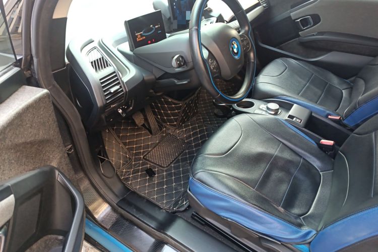 Used BMW i3 2019 Fast Charging Edition
