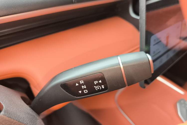 Used Deepal S07 2024 215Max Qiankun Intelligent Driving ADS SE Range-Extended Version
