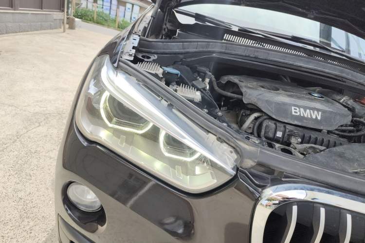 Used BMW X1 2016 sDrive18Li Premium Edition
