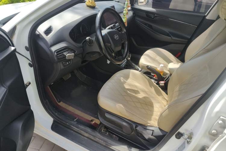 Used Hyundai Celesta 2020 1.6L Automatic GL Enjoyable Edition