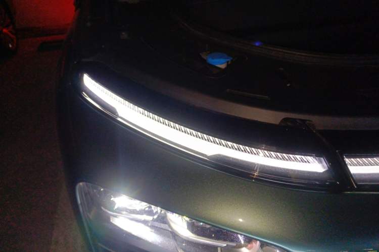 Used XPeng G9 2024 570 Max Right Front Headlight