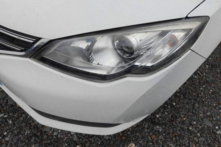 Used Roewe 360 2015 1.5L Automatic Luxury Edition
