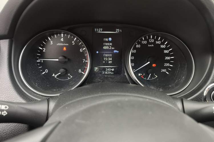 Used Nissan Qashqai 2022 2.0L CVT XV Smart Enjoyment Version Odometer Close Up