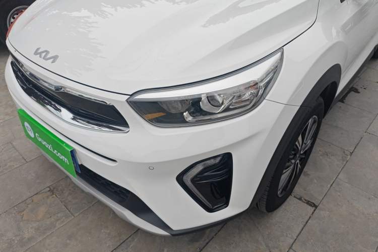 Used Kia kx1 Stonic 2021 1.4L CVT Sunroof Model