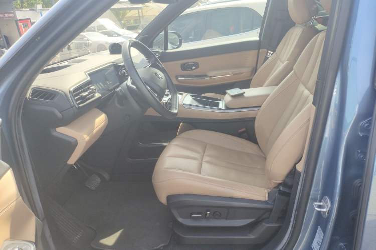 Used Nio ES8 2020 580 km Range Six-Seater Version Left Front Seat