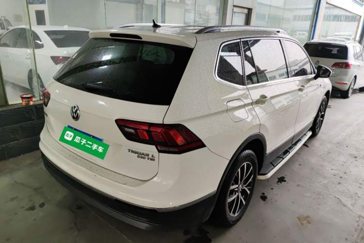 Used Volkswagen Tiguan L 2017 330TSI Automatic Two-Wheel Drive Luxury Edition