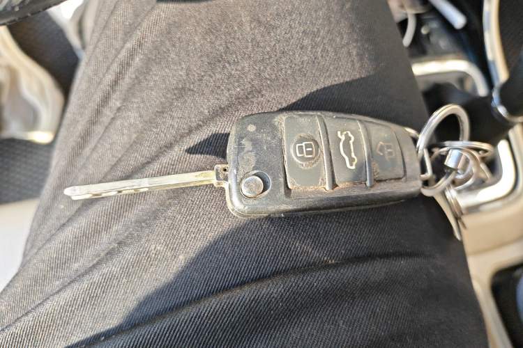 Used Chery E3 2013 1.5L Manual ZhiShang Model Vehicle Key