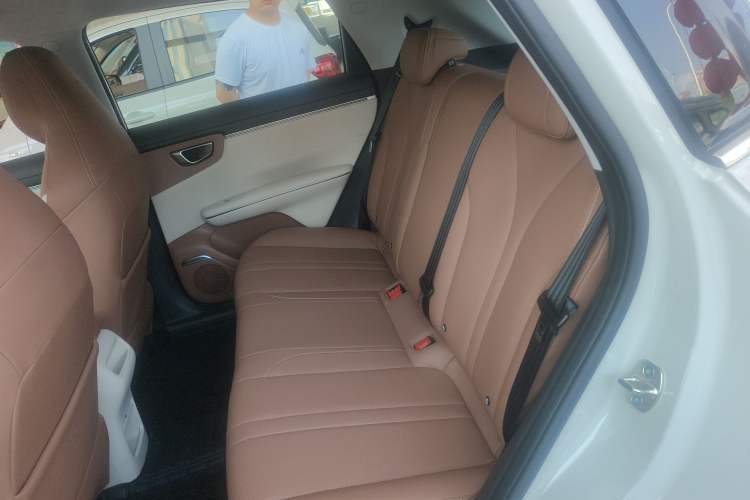 Used Wuling Bingo S 2025 Model 325km Flagship Edition Left Rear Seat