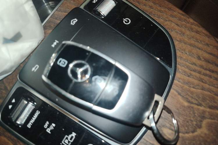 Used Mercedes-Benz E-Class 2019 E 200 L 4MATIC