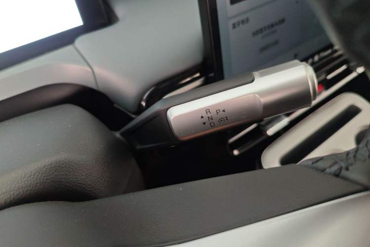 Used AION Y 2023 Plus 610 Smart Edition Ternary Lithium
