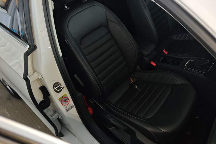 Used Volkswagen Lamando 2018 280TSI DSG Comfort Edition