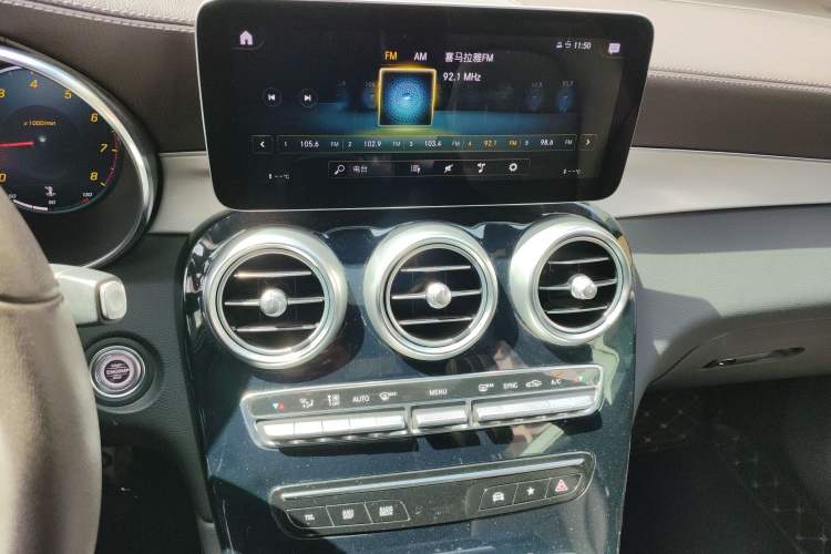 Used Mercedes-Benz GLC 2021 GLC 260 L 4MATIC Dynamic Edition
