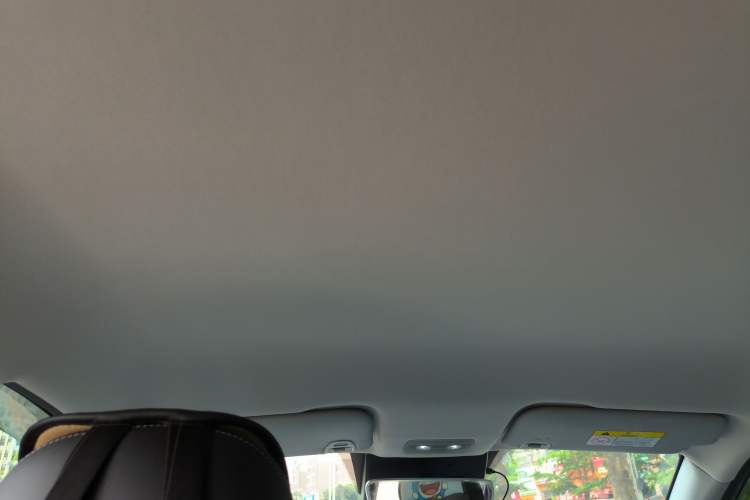 Used NETA V 2022 Chao 400 Lite Headliner