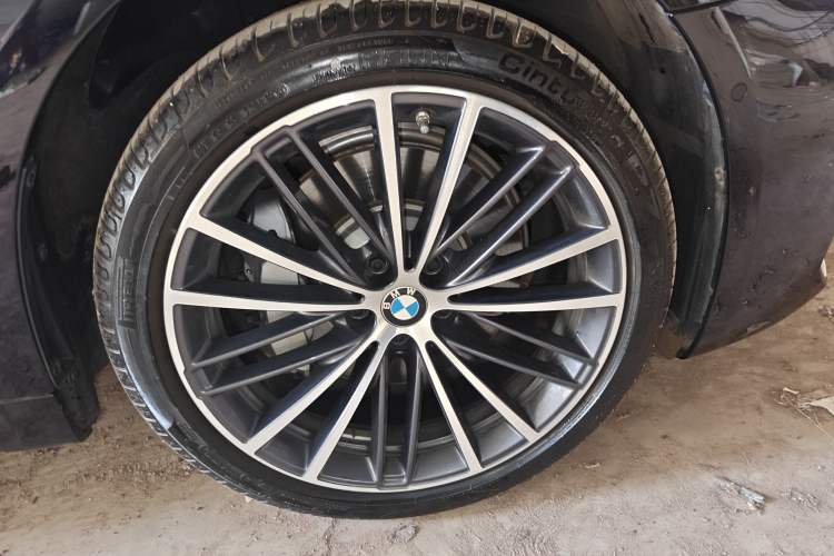 Used BMW 5 Series 2023 530Li Leading Model M Sport Package