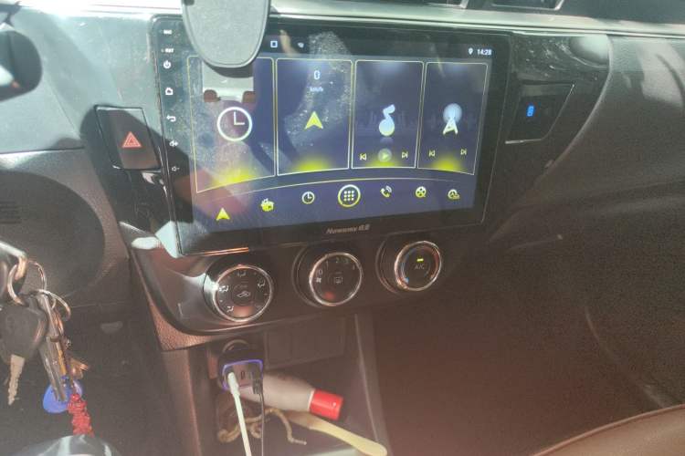 Used Toyota Levin 2014 1.6G Manual Elite Edition Audio And AC Panel