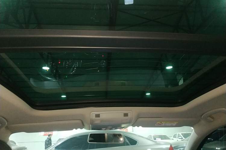 Used Volkswagen Magotan 2019 330TSI DSG Leading Model China VI Standard