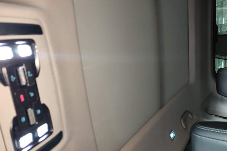 Used Formula Leopard Titanium 3 2025 501 km All-Wheel Drive Intelligent Driving Max Edition