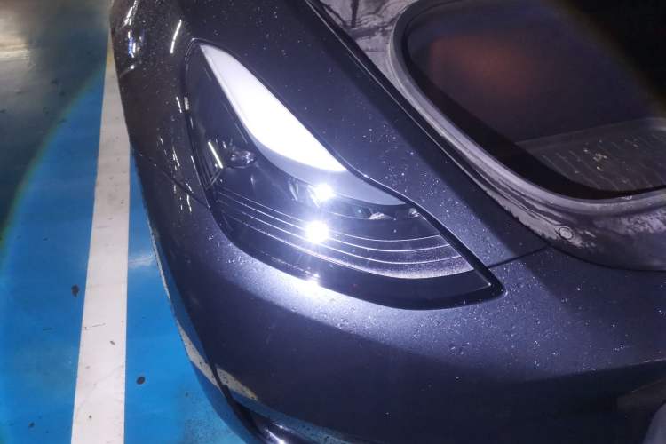 Used Tesla Model Y 2024 Rear-Wheel-Drive Version Right Front Headlight