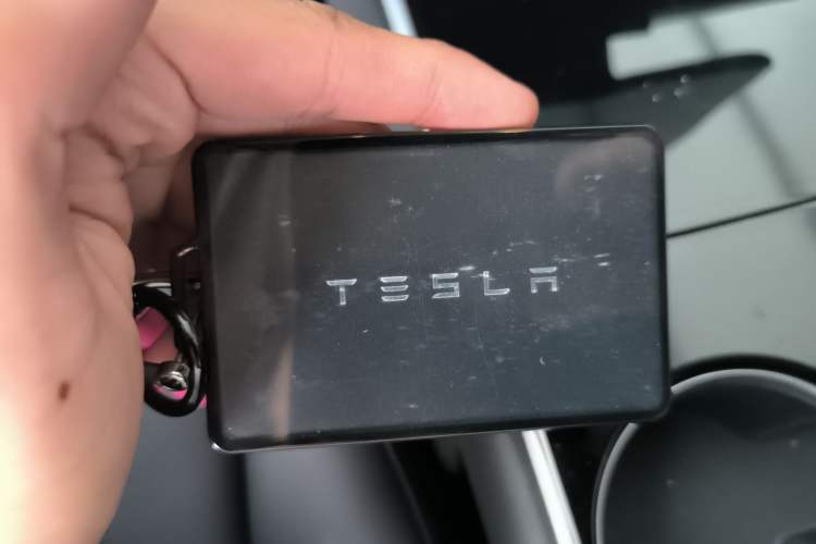 Used Tesla Model 3 2020 Revised Version Standard Range Rear-Wheel Drive – Upgraded Edition Interior 1