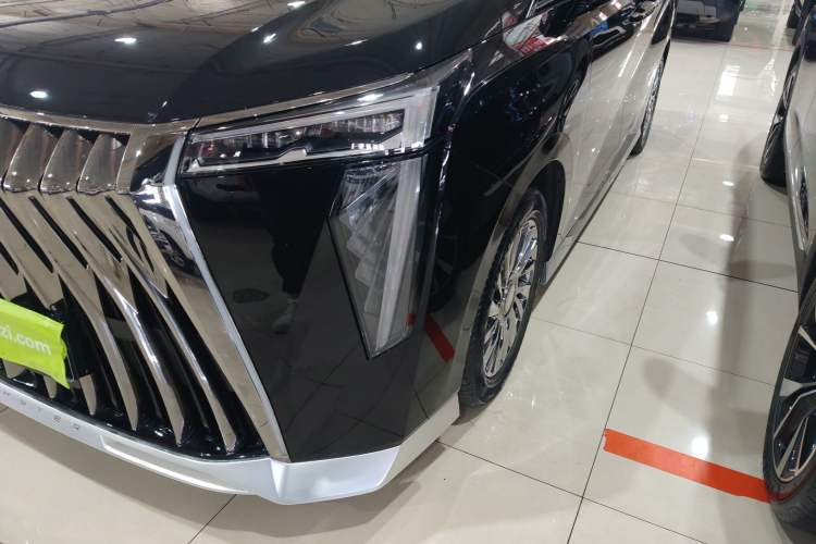 Used GAC Trumpchi M8 2024 Zongshi Series 400T Ultimate Edition Left Front Headlight