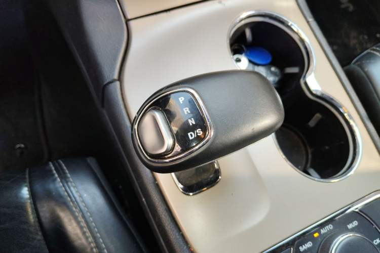 Used Jeep Grand Cherokee 2014 3.0L Comfort Navigation Edition