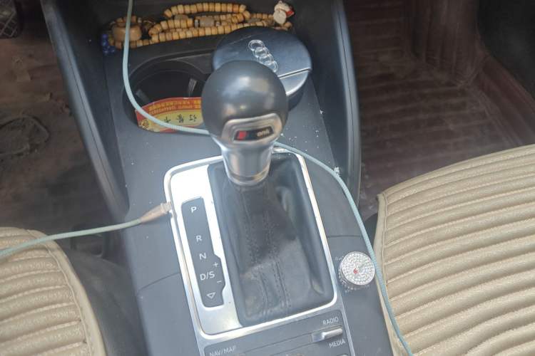 Used Audi A3 2018 30th Anniversary Edition Sportback 35 TFSI Ambition Model Gear Lever