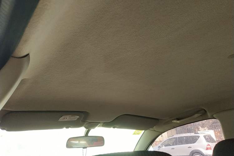 Used FAW Xiali N7 2014 1.3L Manual Sport Luxury Model Headliner