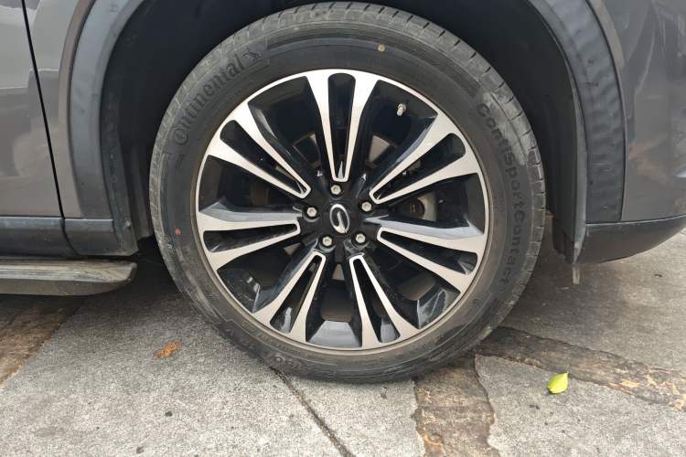 Used GAC Trumpchi GS5 2021 Advanced Model 270T Tech Smart Edition Right Front Wheel Hub