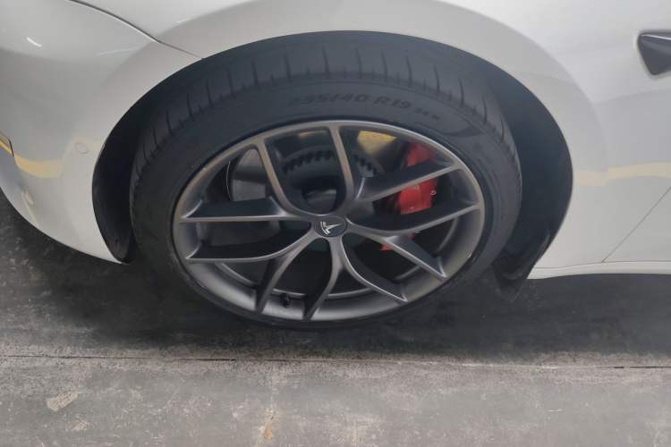 Used Tesla Model 3 2021 Revised Version II – Performance High-Performance All-Wheel-Drive Edition