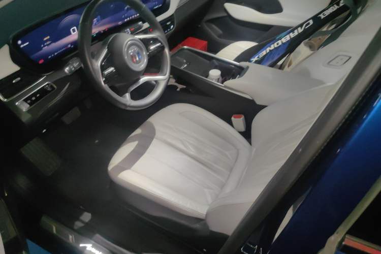 Used Buick LaCrosse 2023 Avia Edition Driver Seat