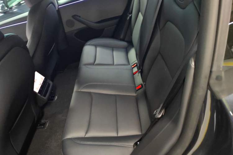 Used Tesla Model 3 2025 Rear-Wheel-Drive Version
