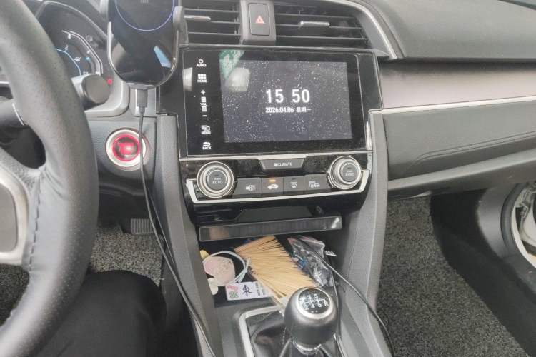 Used Honda Civic 2016 220TURBO Manual Luxury Edition
